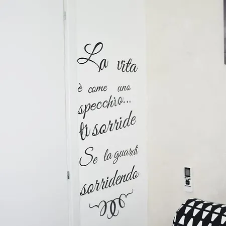 Appartamento Cassini'S House Napoli Esterno foto